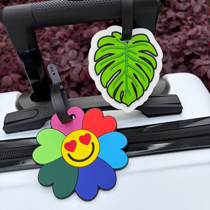1/2Pcs Flower and Green Leaf L - Travel Accessories On Plane recension och pris