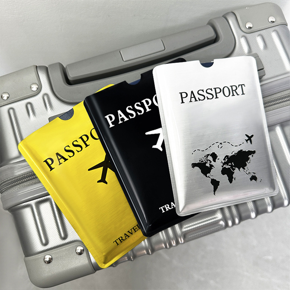 Aluminum foil passport protect - Travel Accessories On Plane recension och pris